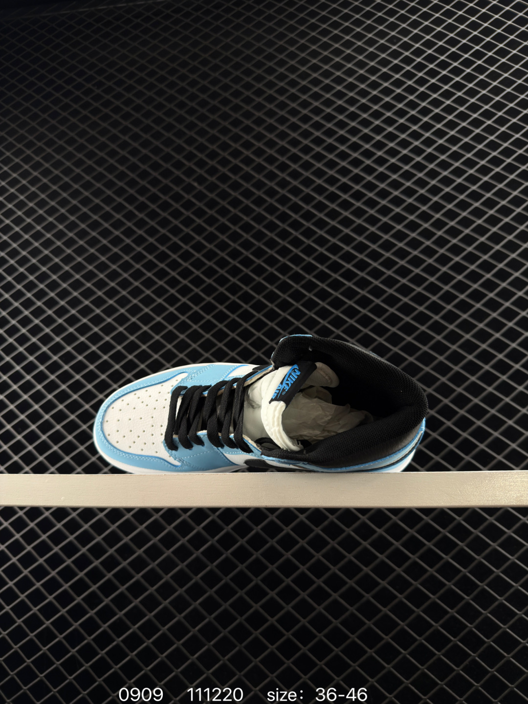 Nike Air Jordan 1 Retro High OG”Black/White“